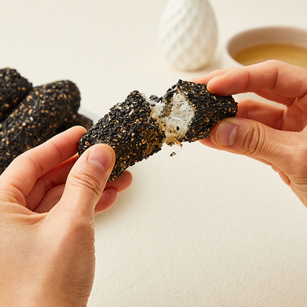 [Kyongdong Hangwa] Glutinous rice Black sesame Gangjeong 400g