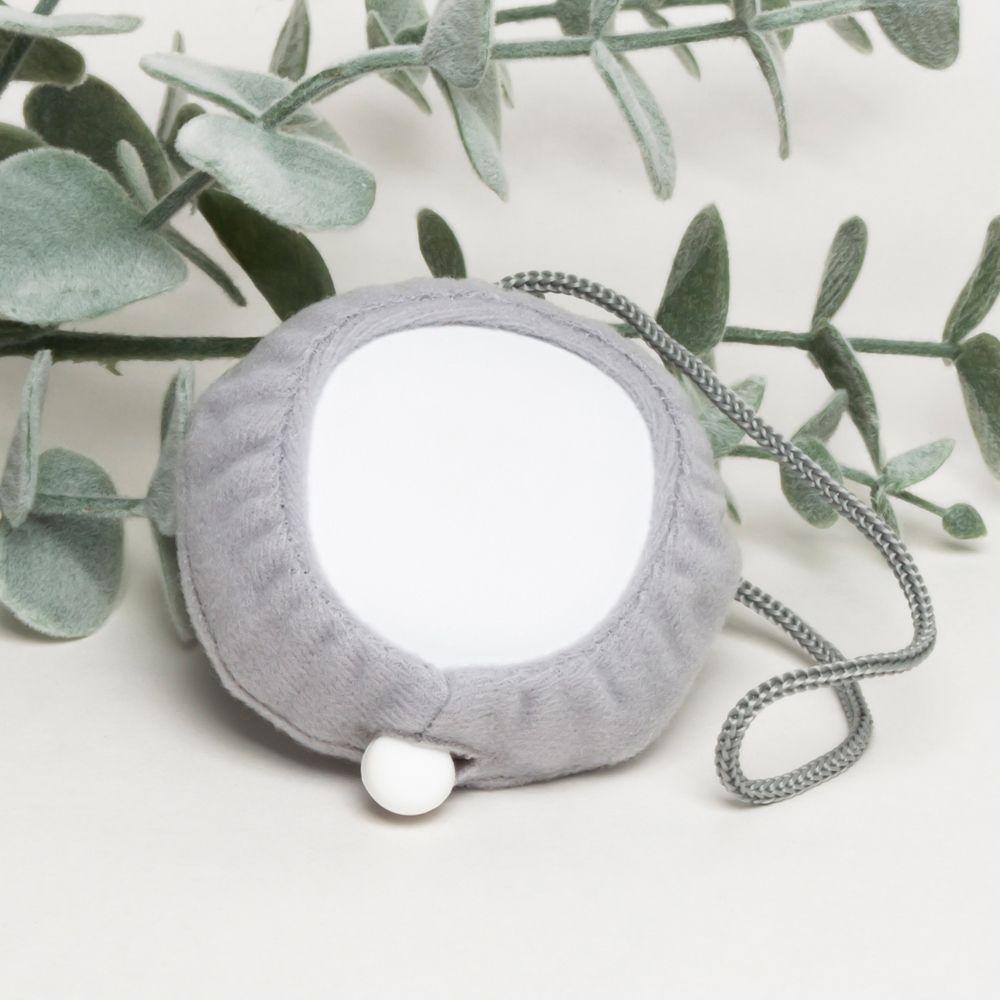 iRiver Portable Rechargeable Hand Warmer 2IN1 IHW-OP2 _White, LED lamp, hand warmer lasting up to 6 hours, 75g ultra light, camping, golf, fishing outdoor activity iRiver Portable Rechargeable Hand Warmer 2IN1 IHW-OP2 _White, LED lamp, hand warmer lasting up to 6 hours, 75g ultra light, camping, golf, fishing outdoor activity