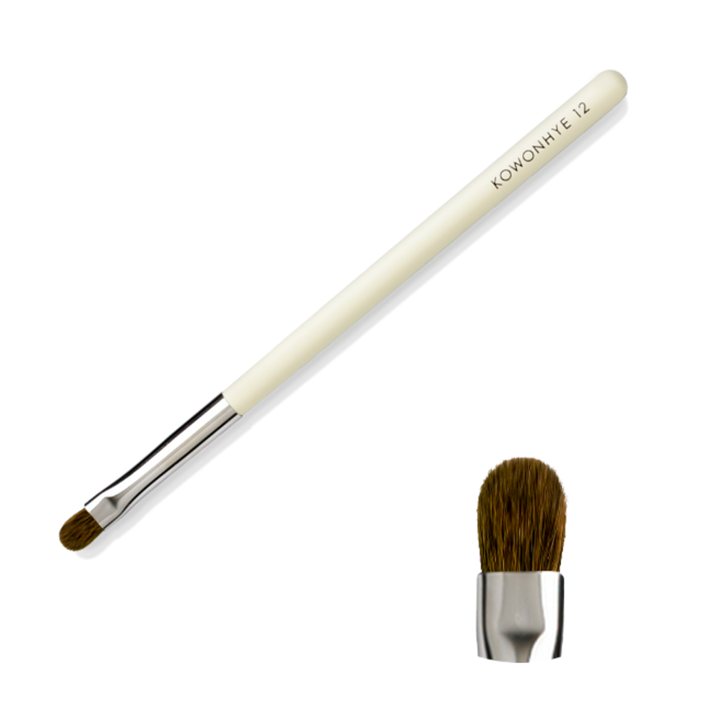 [MUSTAEV] KOWONHYE 12 Small Shadow Brush – Precision Color Payoff & Superior Adhesion Eyeshadow Brush