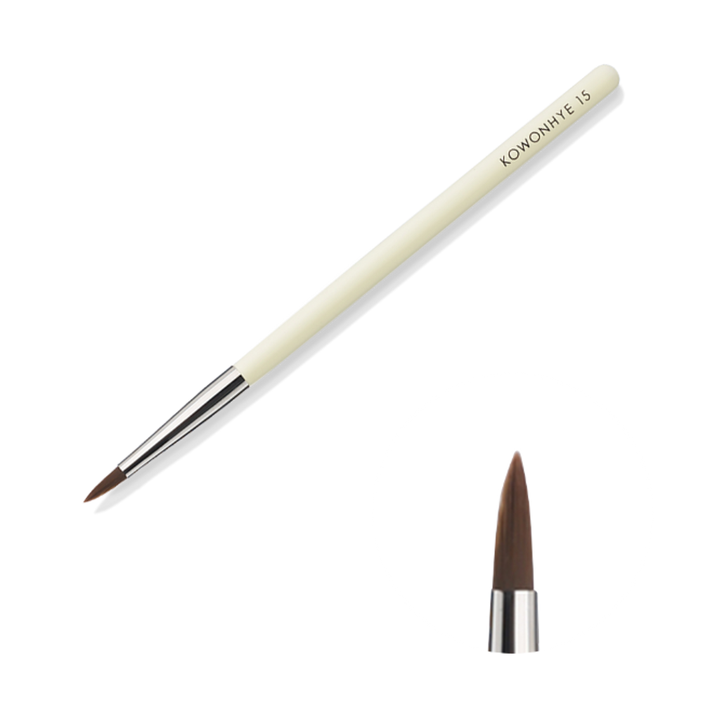   [Mustaev] KOHWONHYE 15 Eyeliner Brush – A Must-Have for Precision Eyeliner Application _Made in Korea
