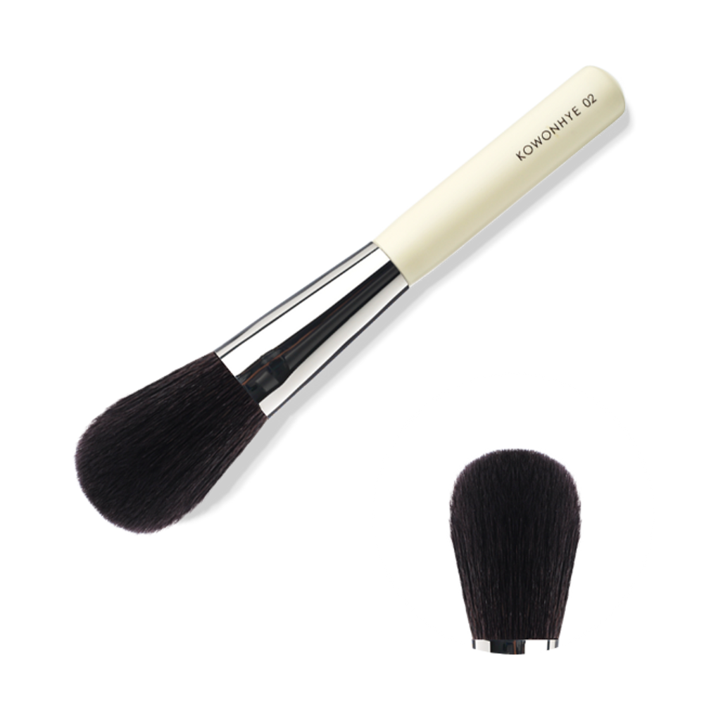 [Mustaev] KOWONHYE 02 Shading Brush – A Must-Have for Natural and Even Contouring _Made in Korea