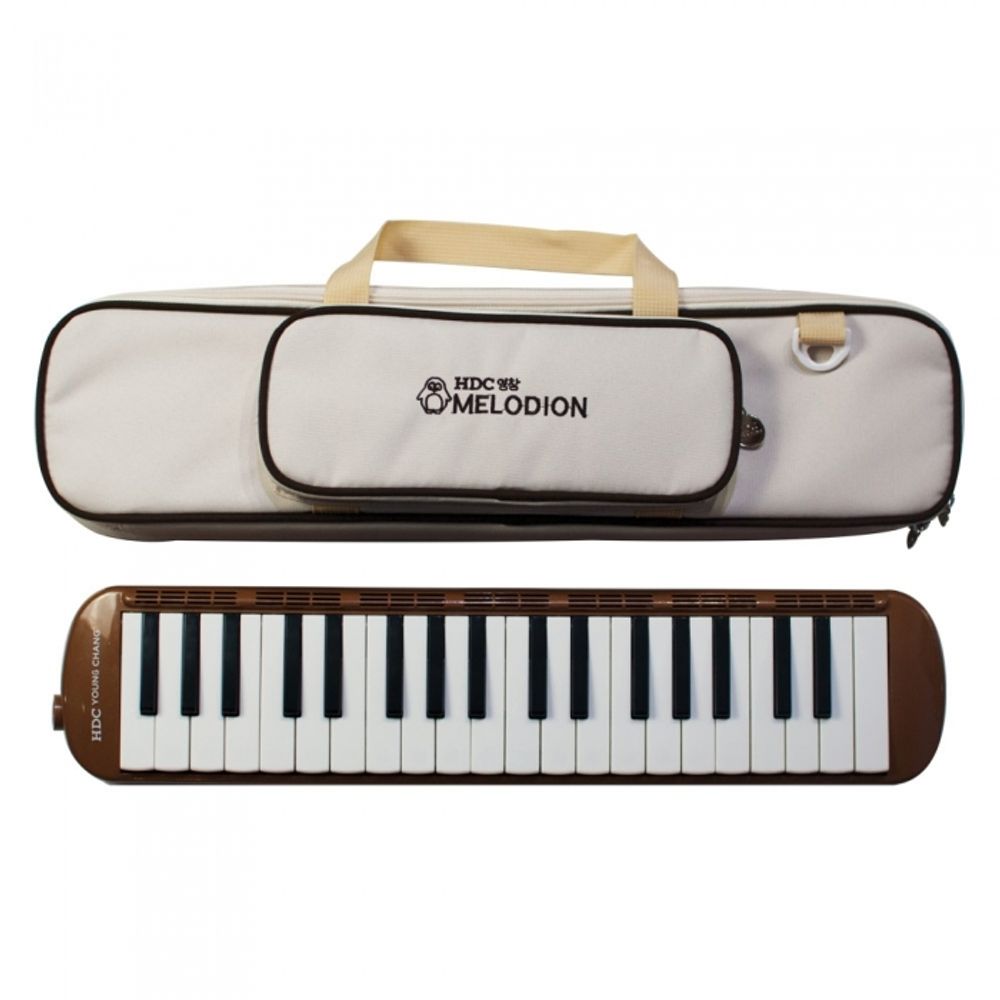 [YoungChang] Melodion Ivory YM-D37IV | 37 Keys | Accurate Pitch | Lightweight with Carrying Case | Made in Korea