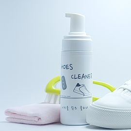 Easycle Shoe Cleaner, Foam type, 150ml, easy shoes cleaning without water, sneakers cleaning, no harmful ingredients detected _ Made in KOREA