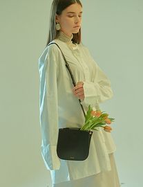 [Floribus] OLENTIA Black _ Bag, Women bags, Cross-Bag, Handbag, Purse, Mini-Bag, Shoulder bag, Natural Cowhide_ Made in KOREA