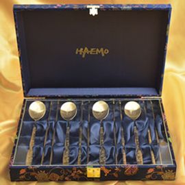 [HAEMO] Ten Longevity Symbolic Levitating titanium Spoon Chopsticks 4 Set( Gold thread box) _ Reusable Stainless Steel, Korean Chopstick Spoon, Tableware _ Made in KOREA