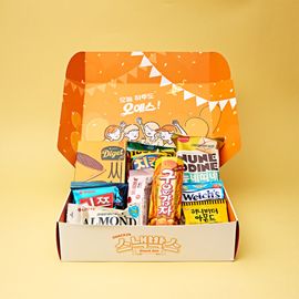 WeFun] snack box + non-toxic crayon + sketchbook