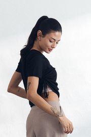 Cielcoco CLWT8103 Silky Shirring Short Sleeve Women Rayon Soft Workout Top T-Shirt _ Black _ Made in Korea