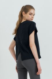 Cielcoco CLWT8115 Sorona Back Slit Women Short Sleeve Workout Top Loose Fit Activewear _ BLACK_ Made in Korea