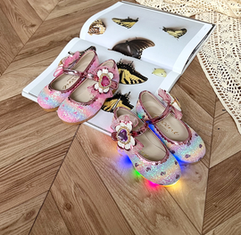[GirlsGoob] Girls Glitter Fashion White Flower Strap Ribbon Party Dress Shoes Flat for Kid Toddler with Flashing Light Made in Korea