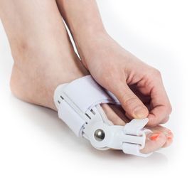 VITAGRAM Hallux Valgus Bunion Corrector DS2001 Toe Straightener for Foot Comfort and Alignment