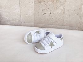 [BOOM] Twinkle Star Sneakers Gold _ Toddler Baby kids Little Girls Boys Junior Fashion Sneakers Comfortable Sneakers