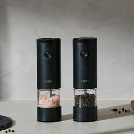 HANSSEM Electric Salt and Pepper Grinder with LED Light – One-Handed Operation, 6 Grind Settings, Durable Ceramic Blades, Battery Powered, Includes Cleaning Brush and Lid