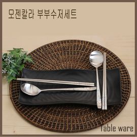 Table Art Mozen Color Couple Cutlery Set – Korean-style tableware, Stainless Steel 18/10 Spoon & Chopsticks Gift Set, Anti-Corrosion, High-Gloss Finish, Gift Box Included _ Made In Korea 