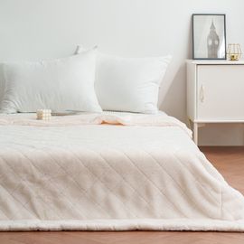 Guy Laroche Mond Dual-Sided 10mm Long-Pile Microfiber Blanket Premium Soft Winter Throw for Bedroom and Living Room