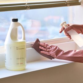 Saenghwal Gongjakso Low-Odor Clean Bleach 1.8L × 6 _ Powerful disinfection and whitening, with reduced odor for everyday use _ Made in Korea