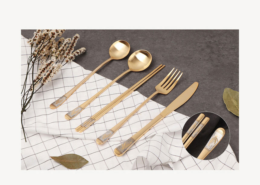 Oseobang Class] Goldun Luxury 24K Gold Spoon Gift Set for 4 People (Spoon  4P + 4 pairs of chopsticks)